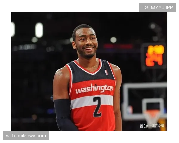 约翰·沃尔回归后挡拆组织拉开对手防线提升助攻效率